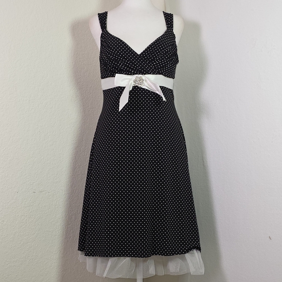 My Michelle Polka Dot Fit & Flare Dress with Tulle Hem & Bow – Size Large - Picture 1 of 13